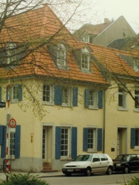 Studentenwohnhaus "Akademischer Verein Hütte" Karlsruhe